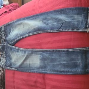 Like new size 26 Rock Revival jeans
